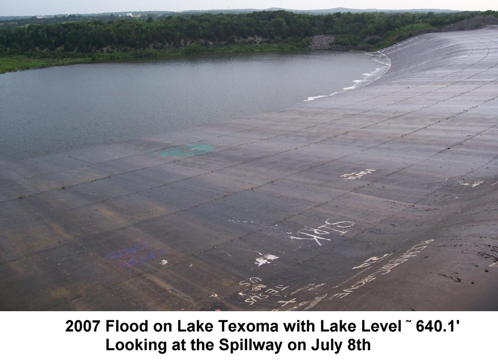 2007 Flood on Lake Texoma Looking at Spillway on 07-08-07